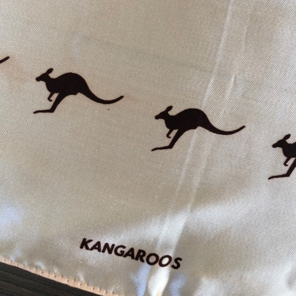 Heil designed in Australiia kangaroo silky scarf